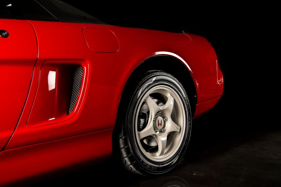 Детали экстерьера Honda NSX-R (NA1) 1993 года  (фото 36 из 44)